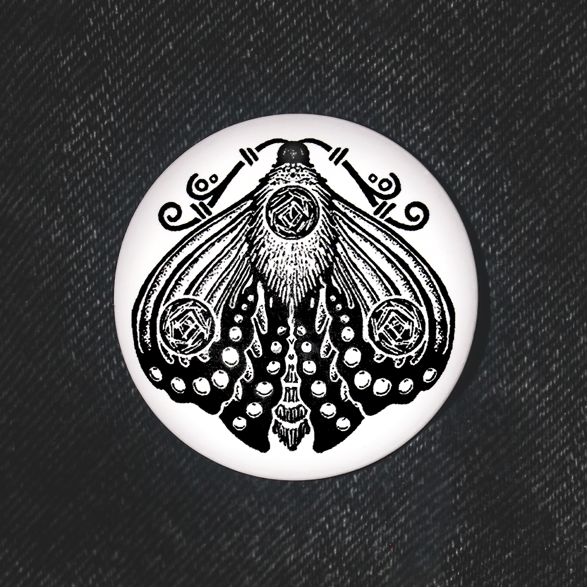 Moth Button