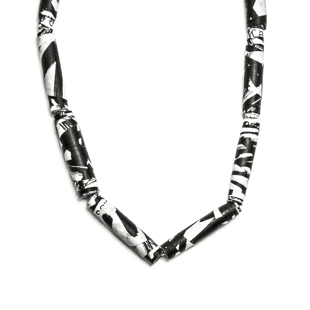 Collar Blanco y Negro